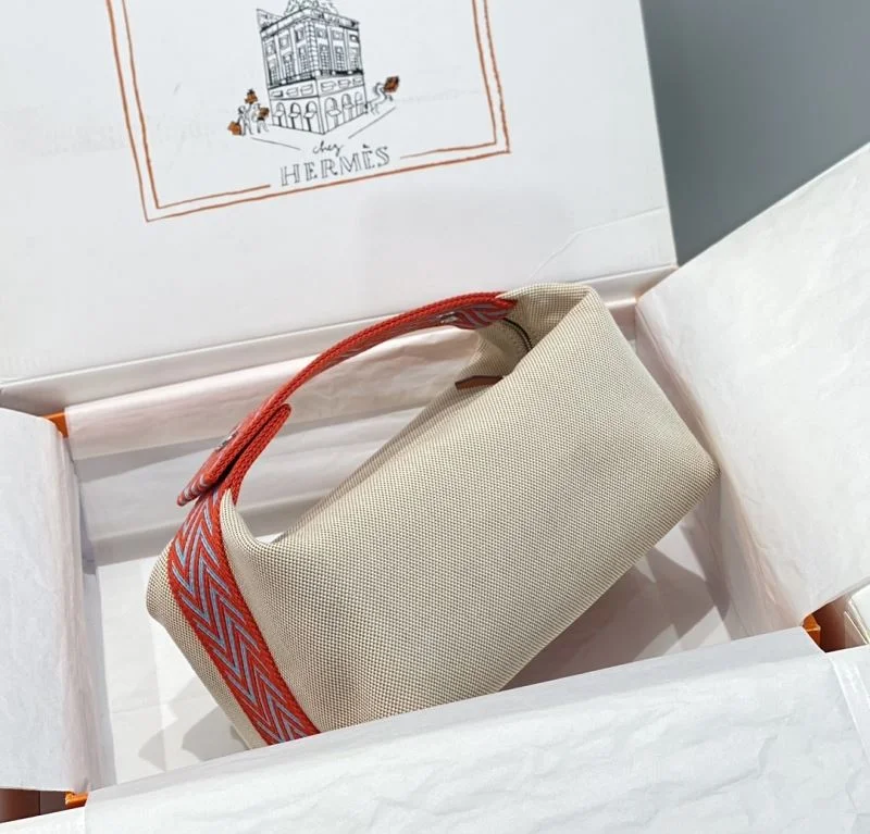 Hermes Cosmetic Bags Comfortable 48308