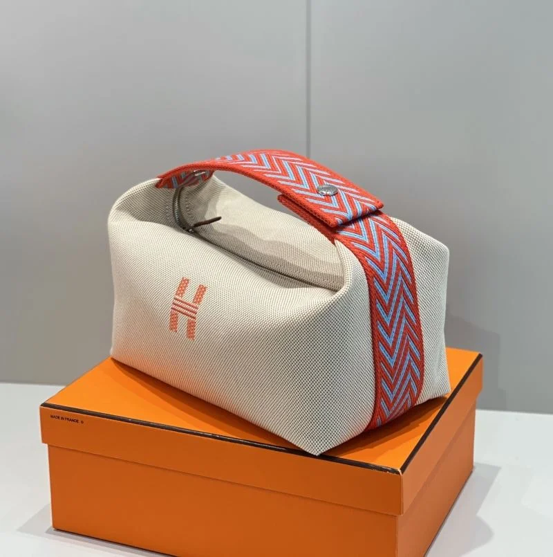 Hermes Cosmetic Bags Comfortable 48308