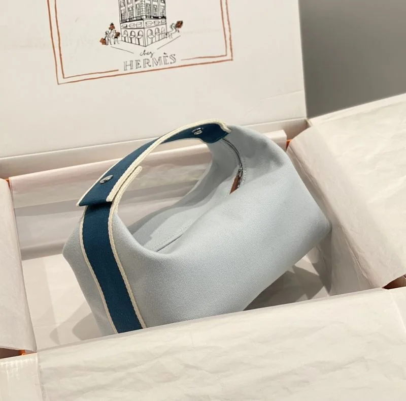 Vibrant Hermes Cosmetic Bags 48301