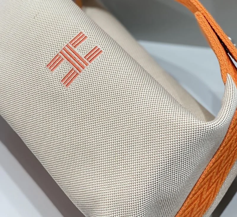 Lightweight Hermes Cosmetic Bags 48292
