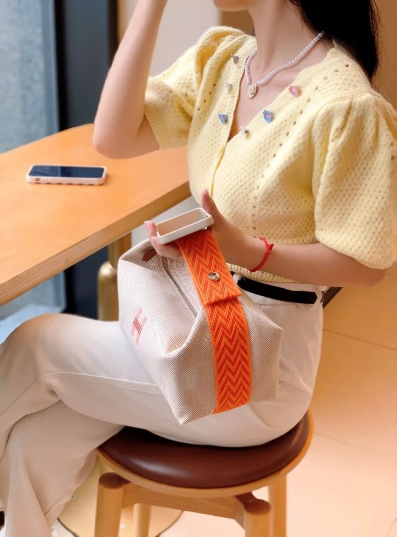 Lightweight Hermes Cosmetic Bags 48292