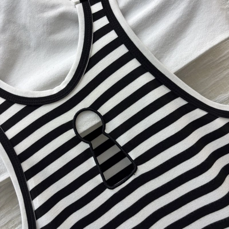 Fashionable Hermes Dress 129515
