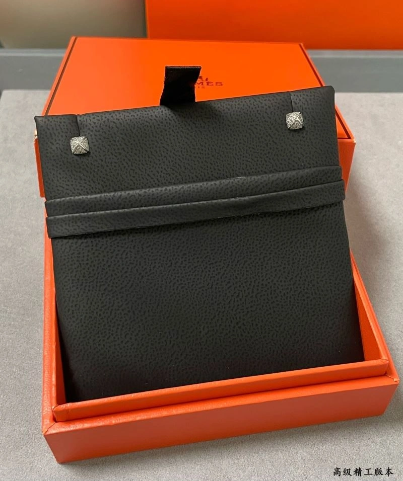 Hermes Earrings HighQuality 247426