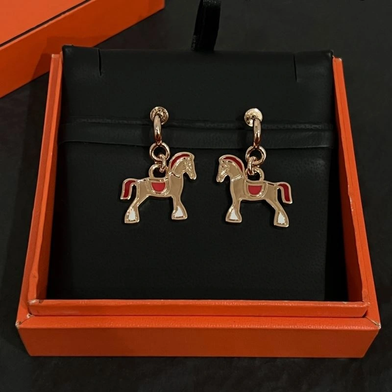 Supportive Hermes Earrings 247300