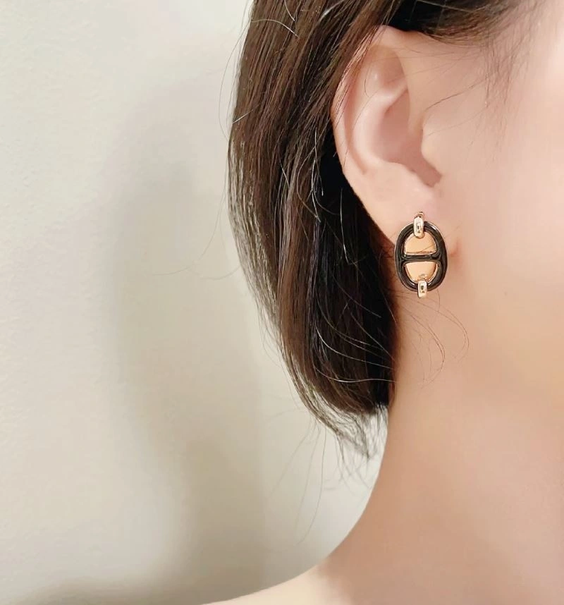 Hermes Earrings Lightweight 247182