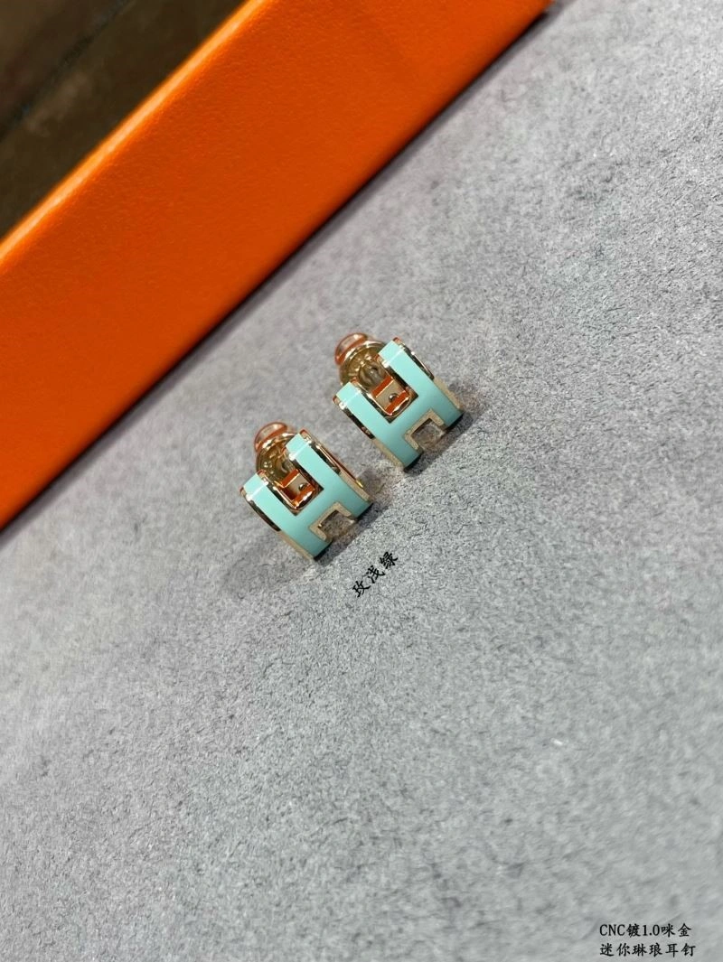 Effortless Hermes Earrings 247047