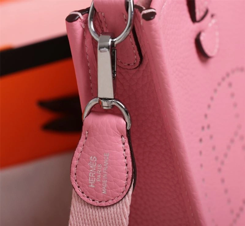 UrbanChic Hermes Evelyn Bags 90151