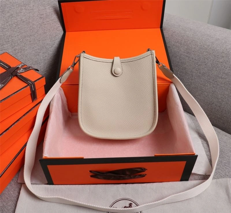Hermes Evelyn Bags Sustainable 90145