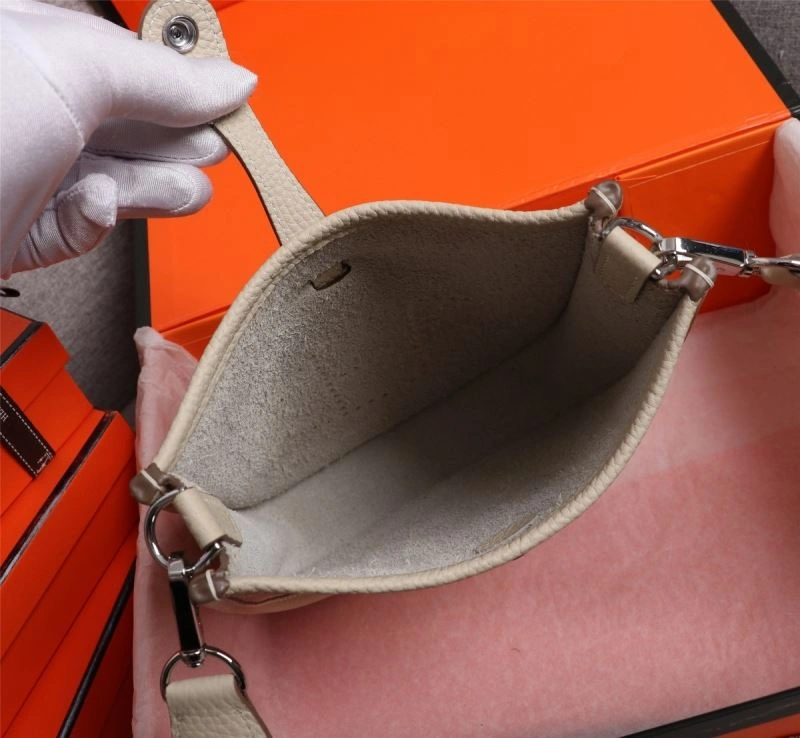 Hermes Evelyn Bags Sustainable 90145