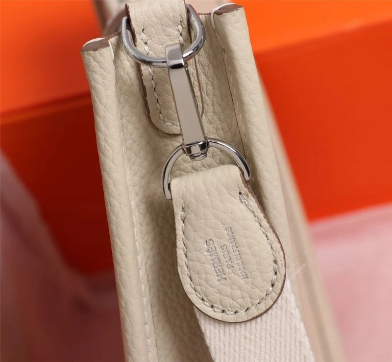 Hermes Evelyn Bags Sustainable 90145