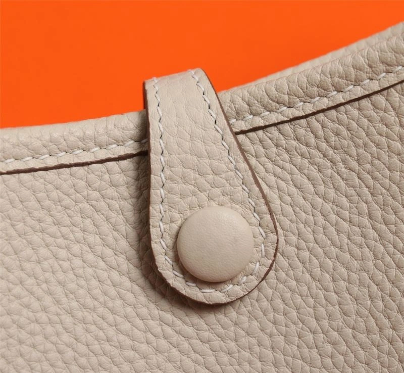 Hermes Evelyn Bags Sustainable 90145