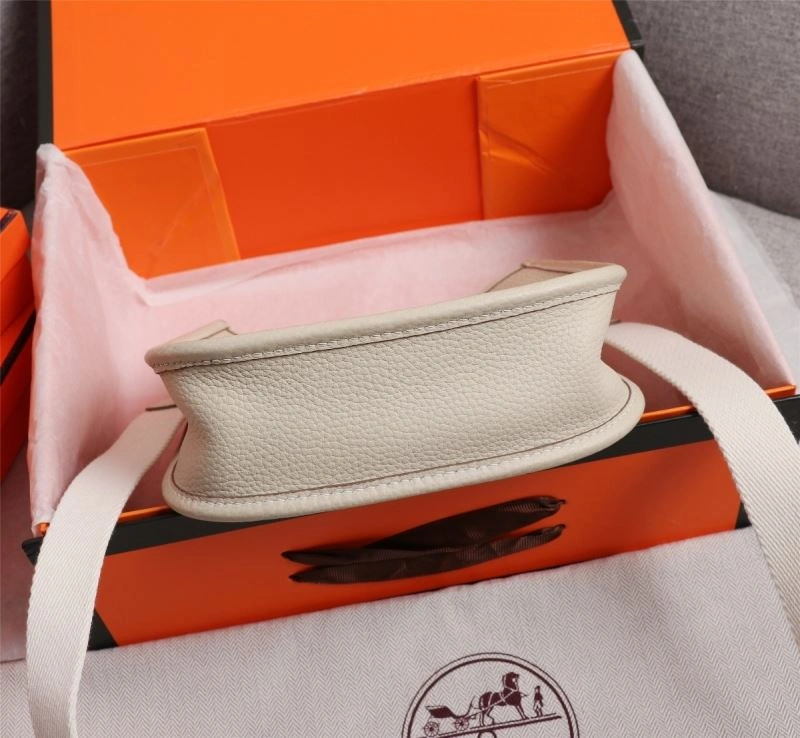 Hermes Evelyn Bags Sustainable 90145