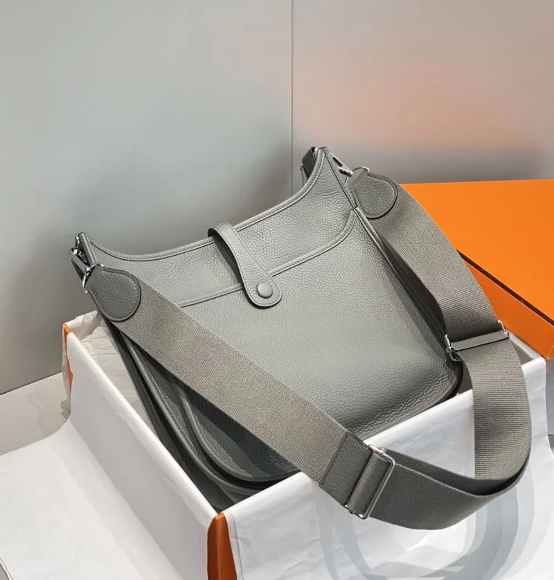 Trendsetting Hermes Evelyn Bags 48293