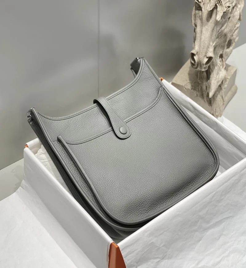Trendsetting Hermes Evelyn Bags 48293