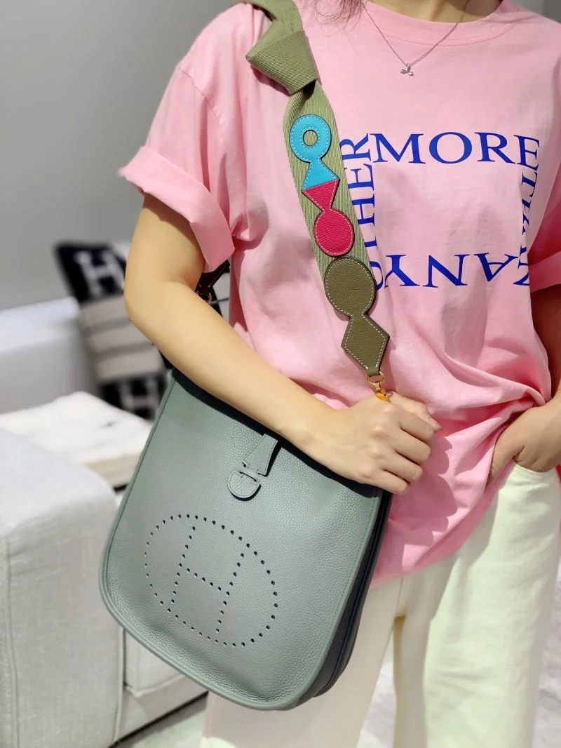 Trendsetting Hermes Evelyn Bags 48293