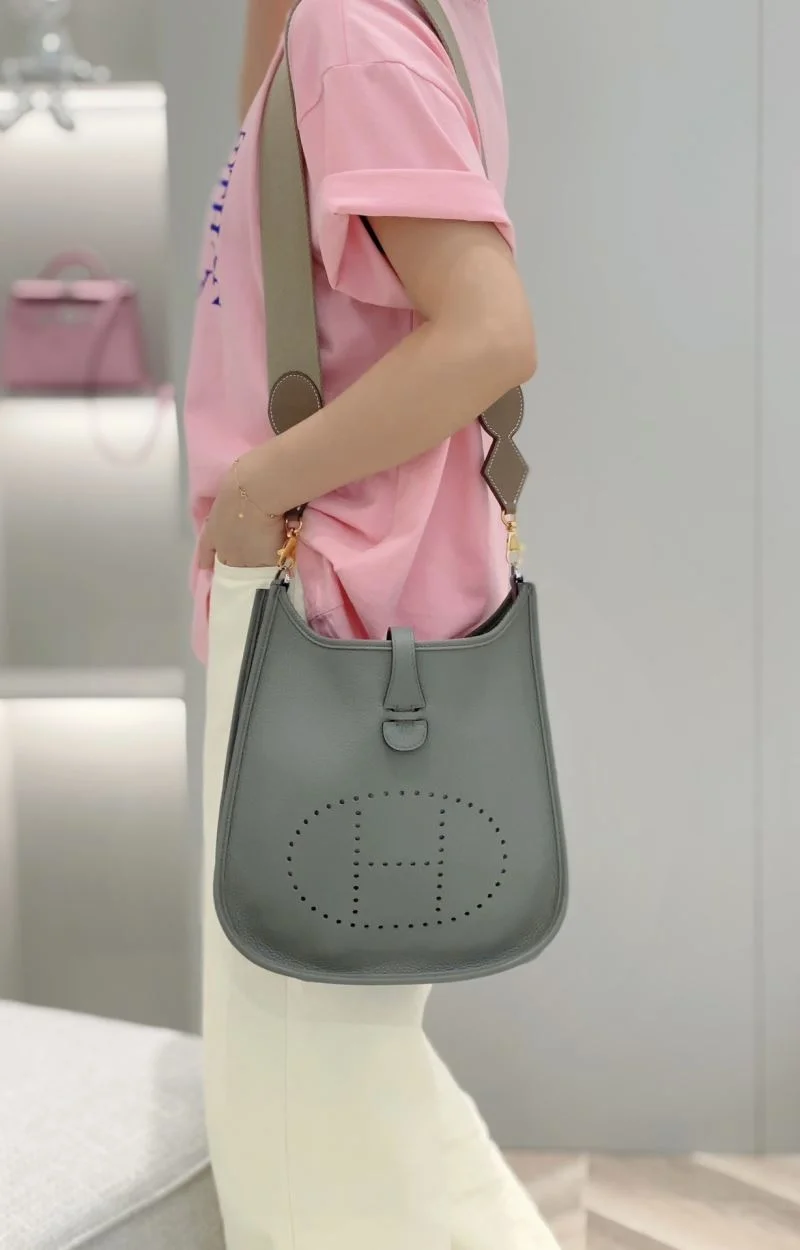 Trendsetting Hermes Evelyn Bags 48293