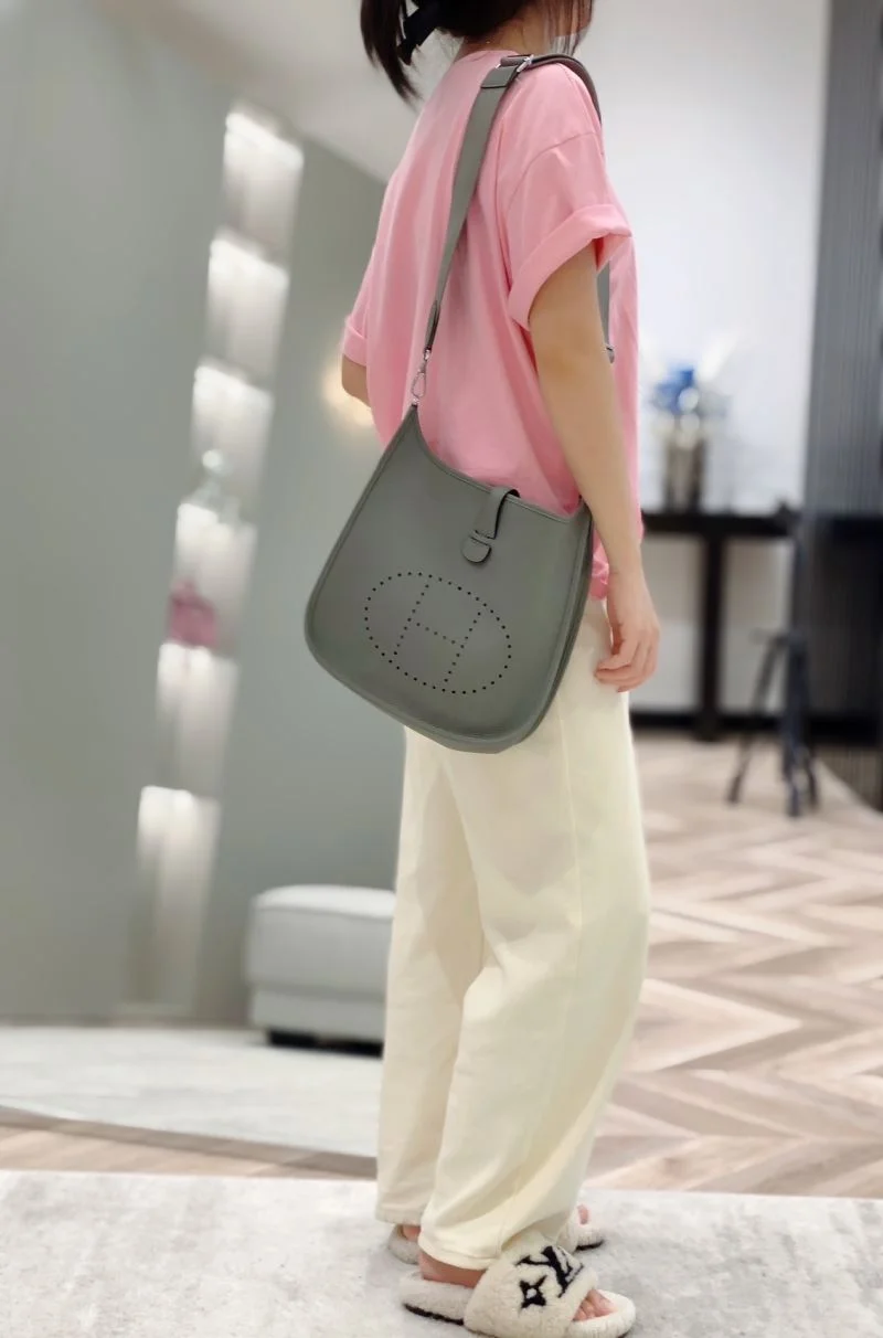 Trendsetting Hermes Evelyn Bags 48293