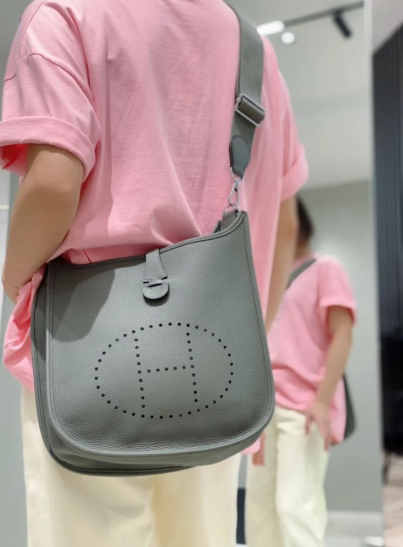 Trendsetting Hermes Evelyn Bags 48293
