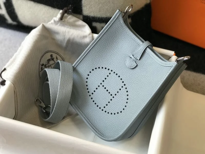 Hermes Evelyn Bags Compact 48298