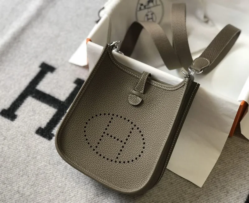 Functional Hermes Evelyn Bags 48268
