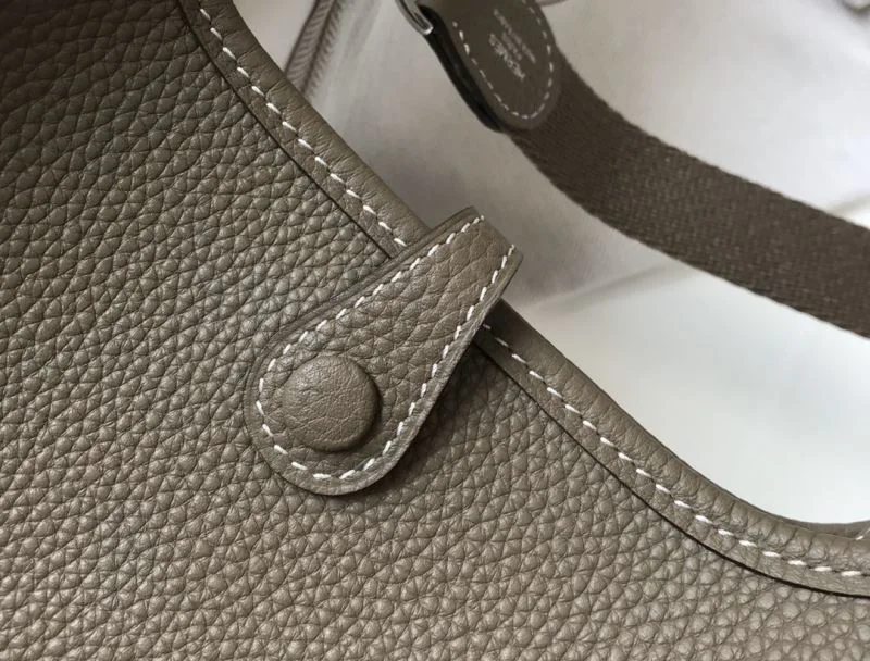 Functional Hermes Evelyn Bags 48268