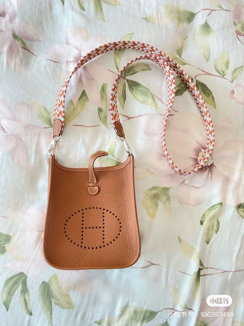 Hermes Evelyn Bags Stretchable 48261