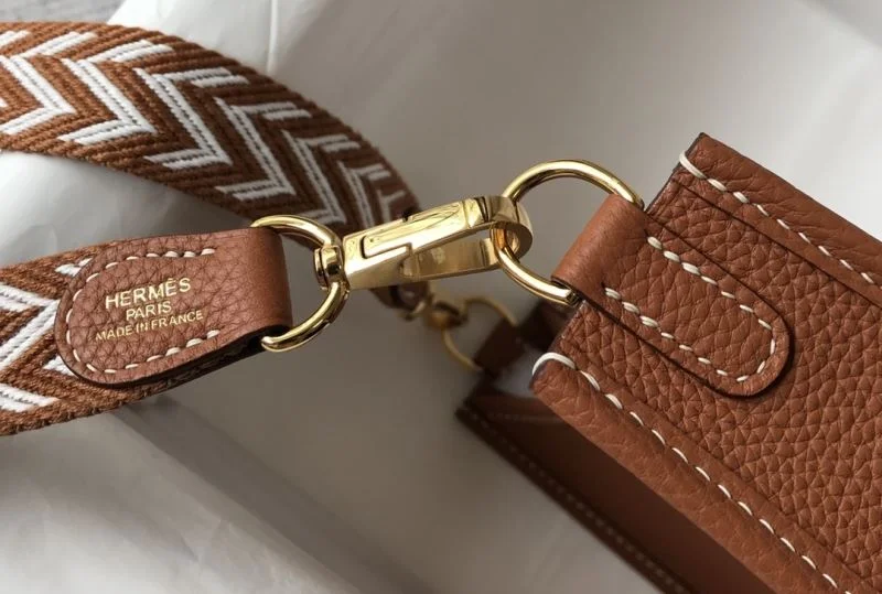Neat Hermes Evelyn Bags 48257