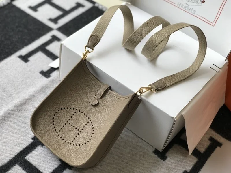Hermes Evelyn Bags Lightweight 48246