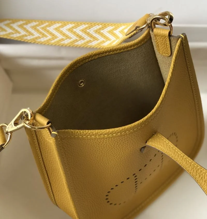 Hermes Evelyn Bags Elegant 48310