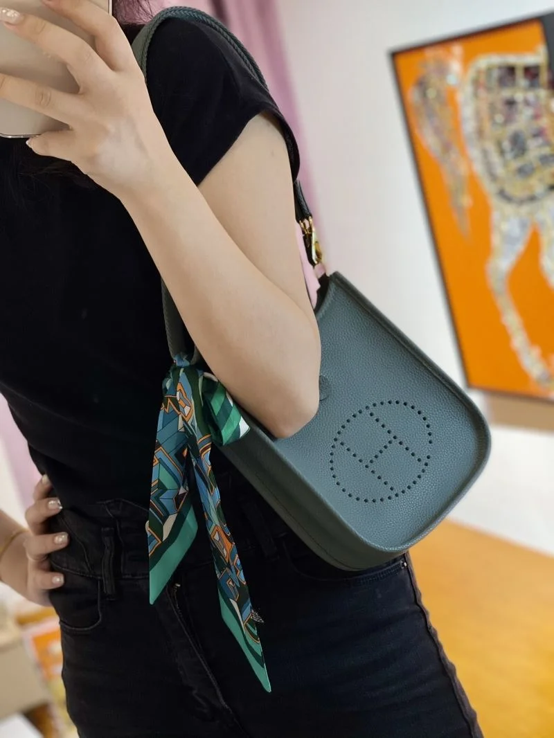 Hermes Evelyn Bags FreshLook 48244