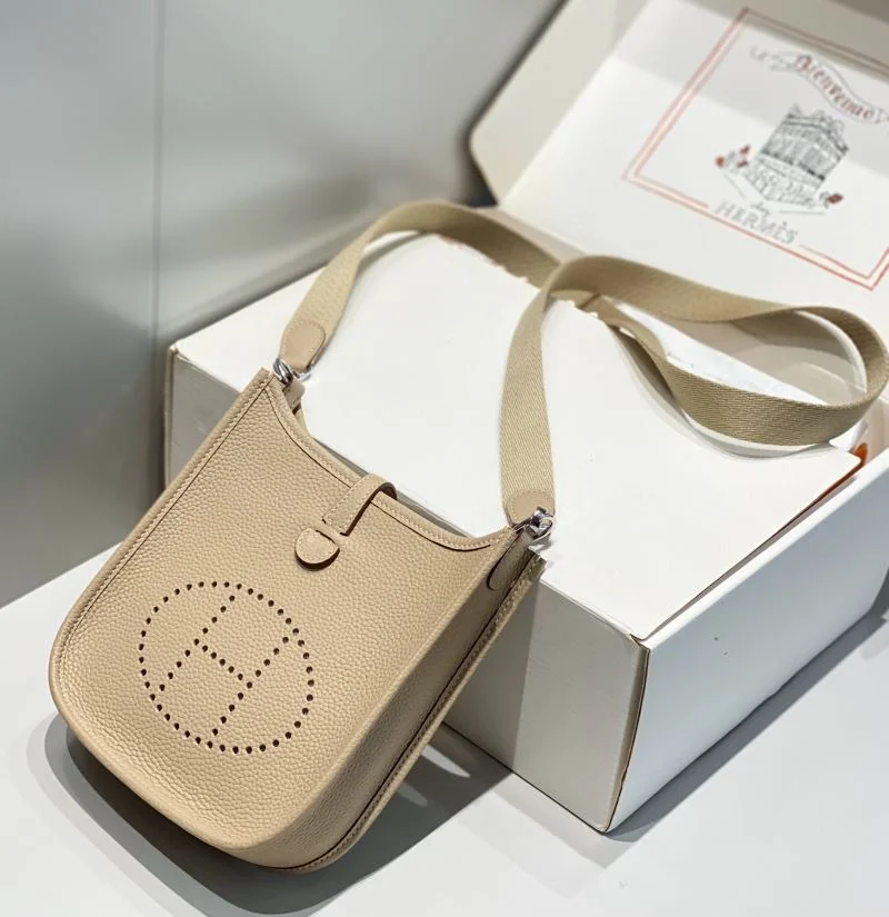 Hermes Evelyn Bags Unique 48236