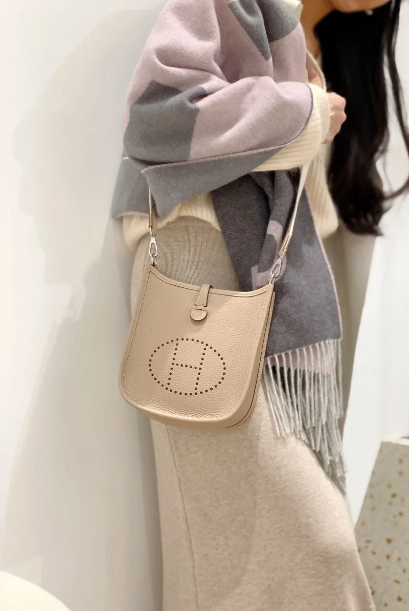 Hermes Evelyn Bags Unique 48236