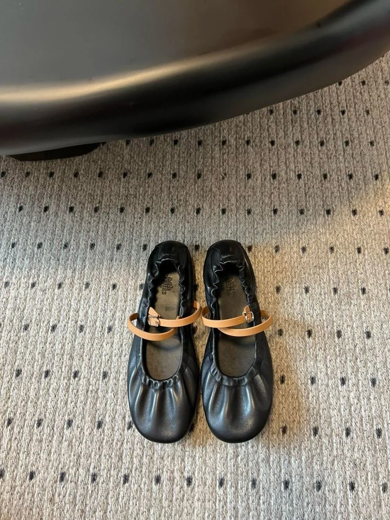 UrbanChic Hermes Flat Shoes 26690