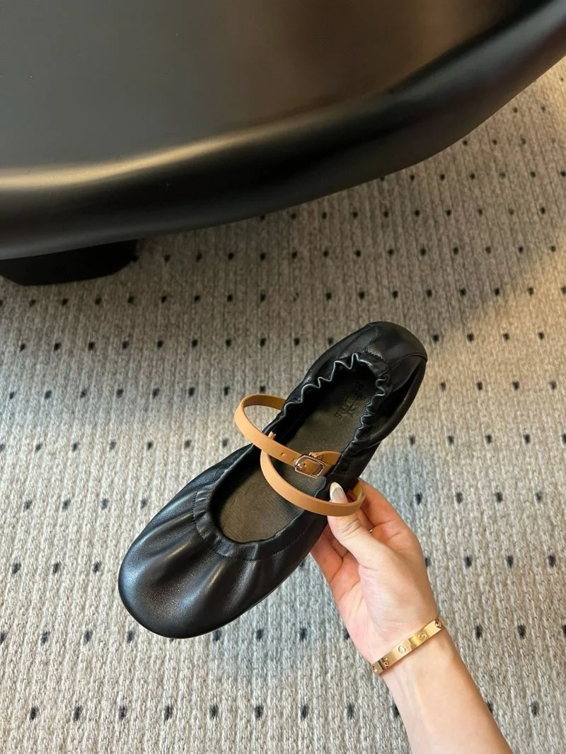 UrbanChic Hermes Flat Shoes 26690