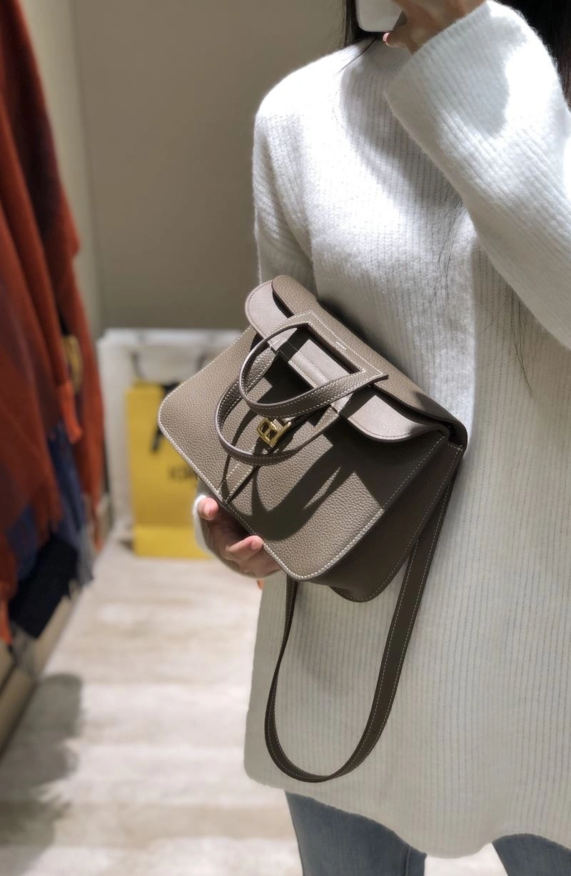 Flexible Hermes Halzan Bags 71817