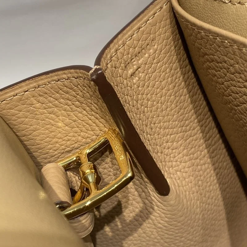 Sophisticated Hermes Halzan Bags 48808