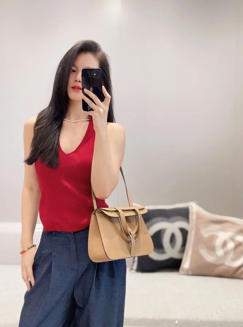 Sophisticated Hermes Halzan Bags 48808