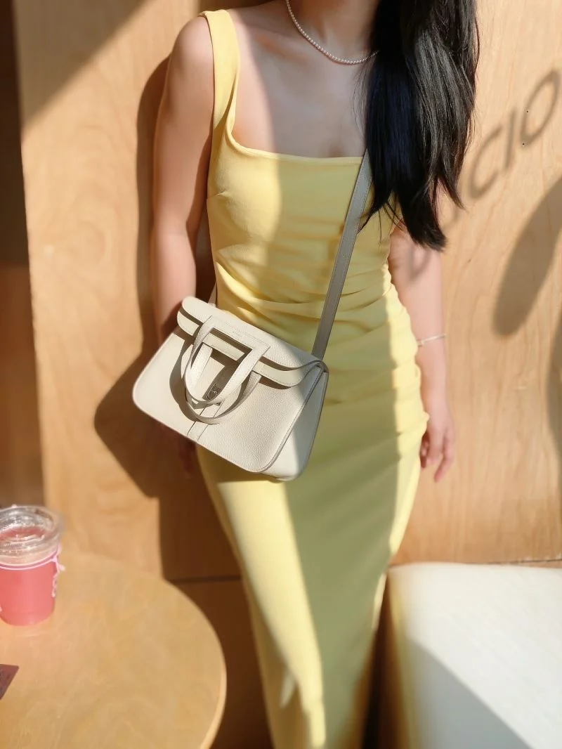 Soft Hermes Halzan Bags 48816