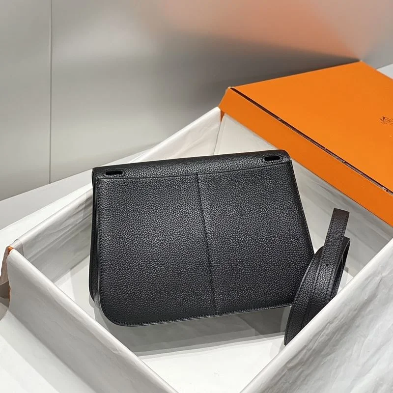 Effortless Hermes Halzan Bags 48811