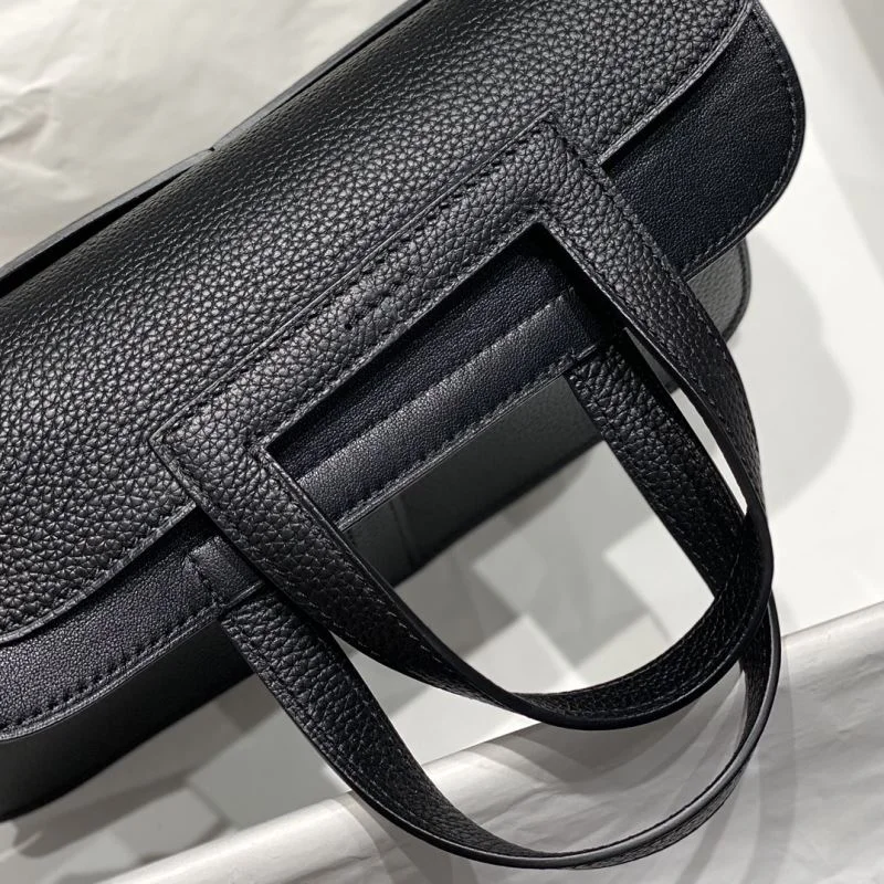 Effortless Hermes Halzan Bags 48811