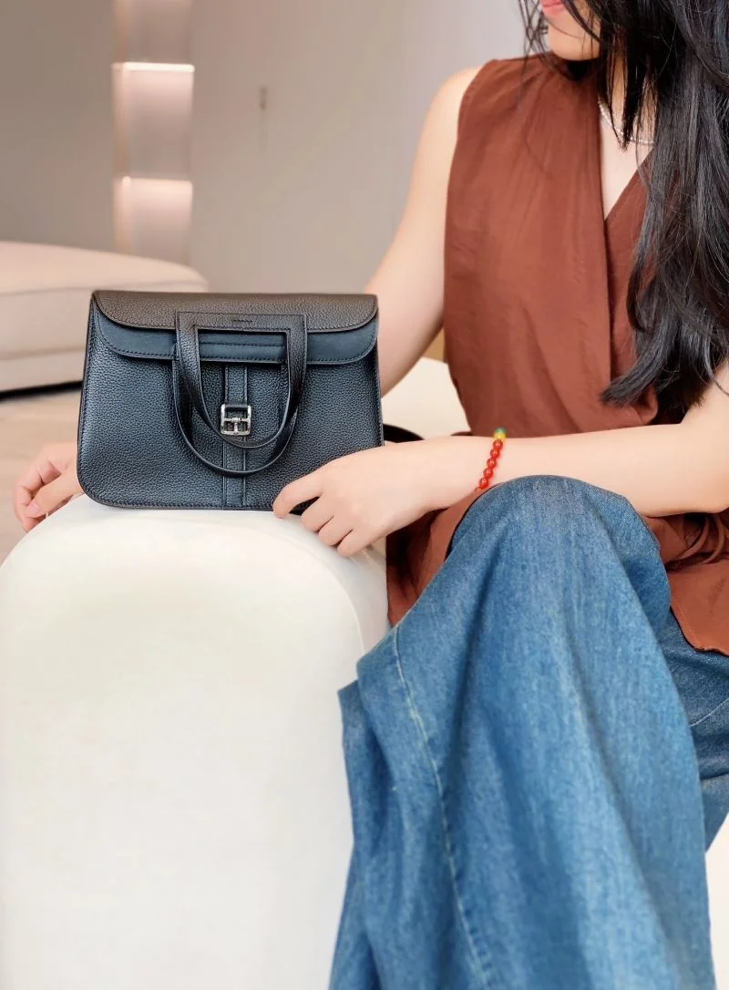 Effortless Hermes Halzan Bags 48811
