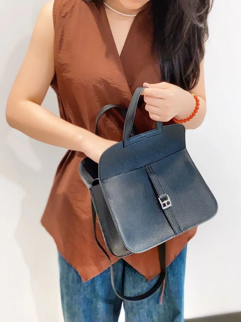 Effortless Hermes Halzan Bags 48811
