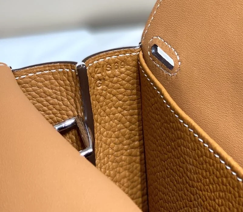 Flexible Hermes Halzan Bags 48215