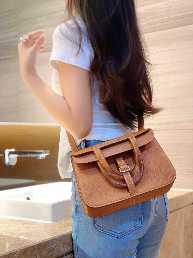 Flexible Hermes Halzan Bags 48215