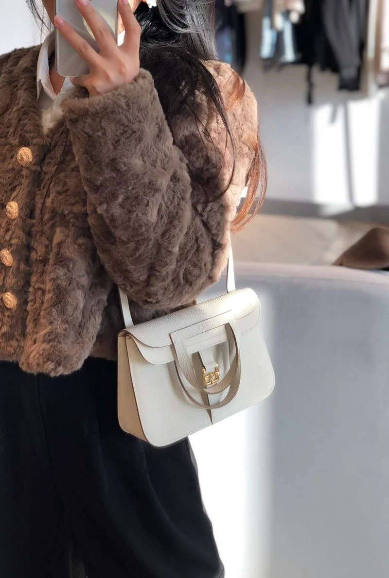Effortless Hermes Halzan Bags 48190