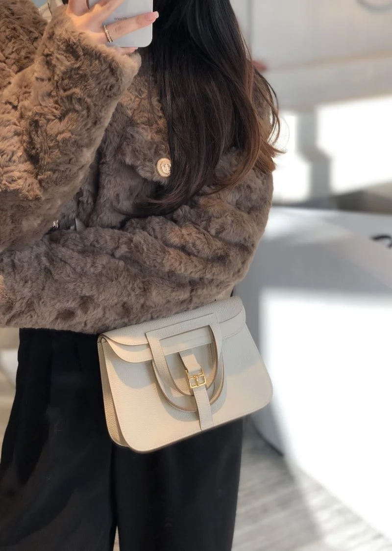 Effortless Hermes Halzan Bags 48190