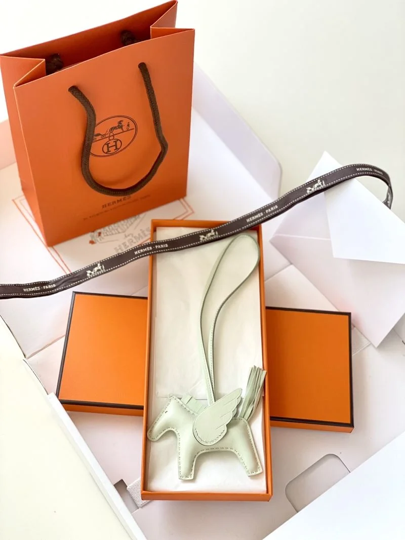Hermes Handmade Pendant Durable 48174
