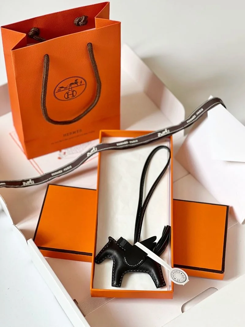 Hermes Handmade Pendant Durable 48174