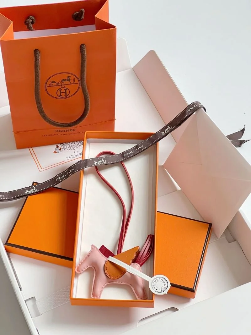Hermes Handmade Pendant Sustainable 48173