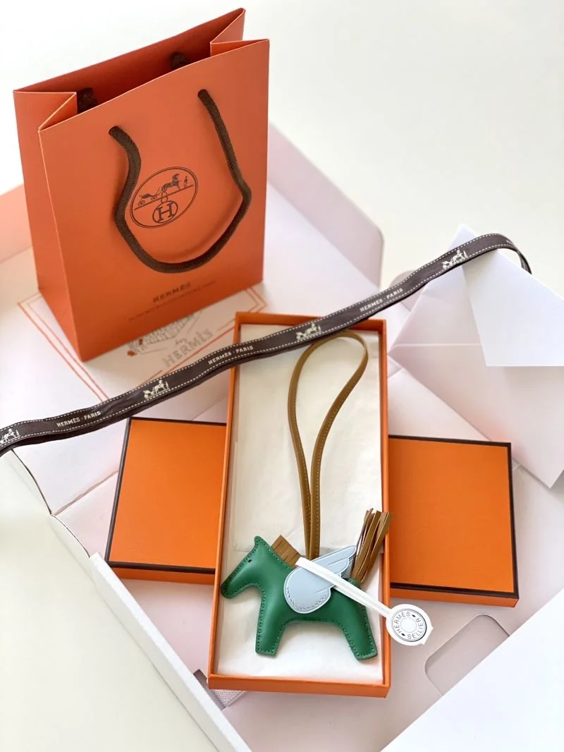 Hermes Handmade Pendant FlexibleFit 48162